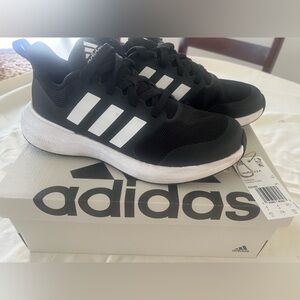 Adidas shoes Kids 4 1/2